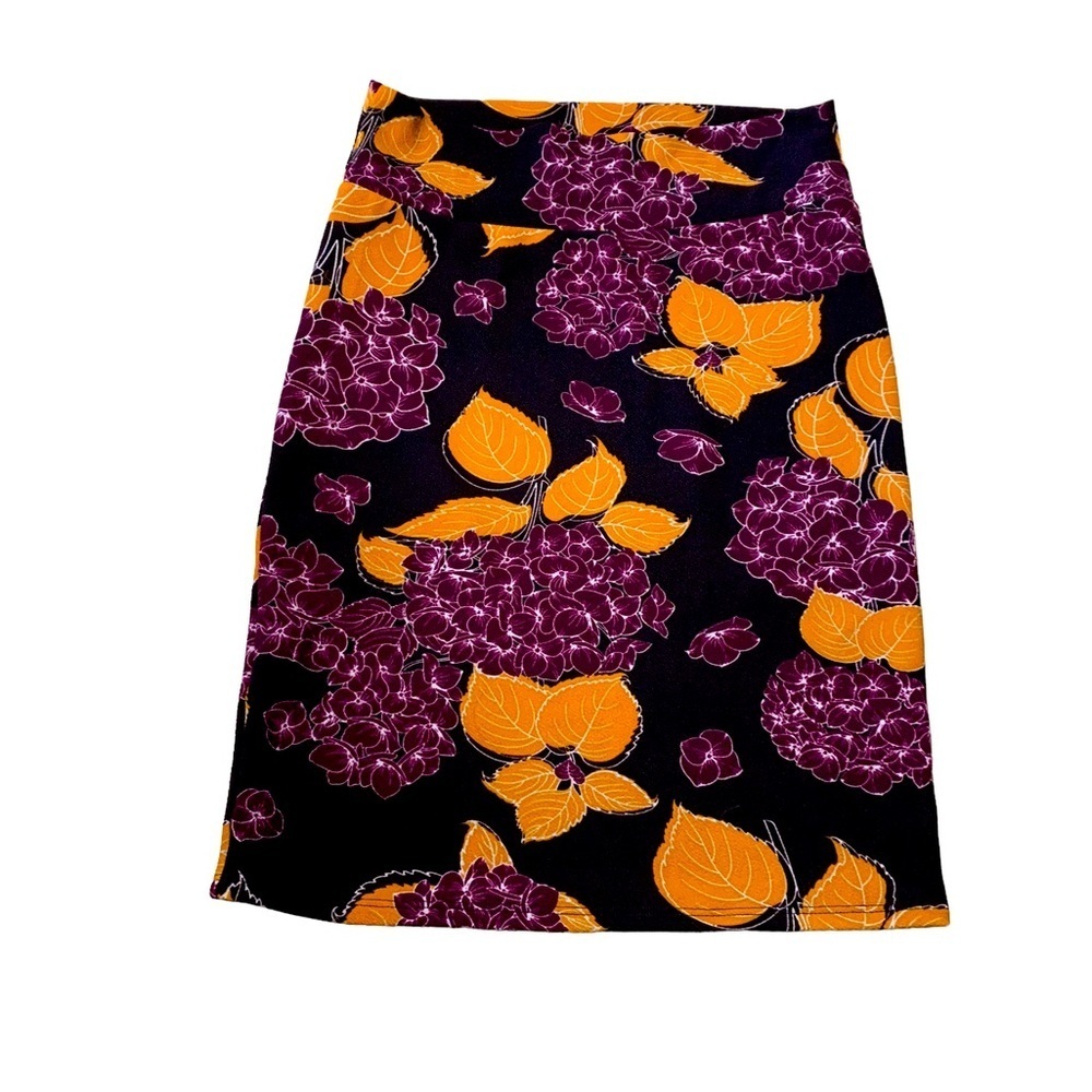 Lularoe | Skirt Large Color Print Form Fitting Flattering Size L Stretchy